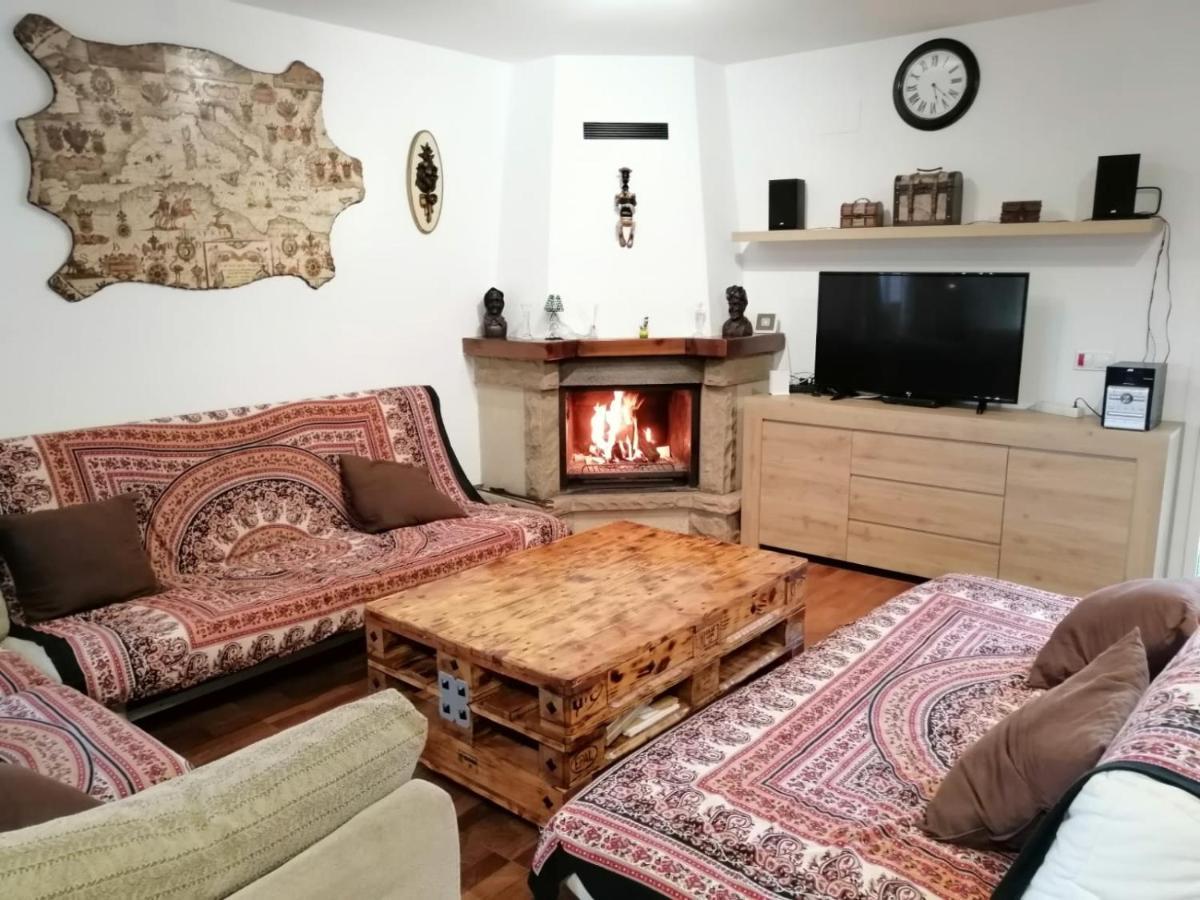 Holiday Home Cardona Лорет де Мар Екстериор снимка