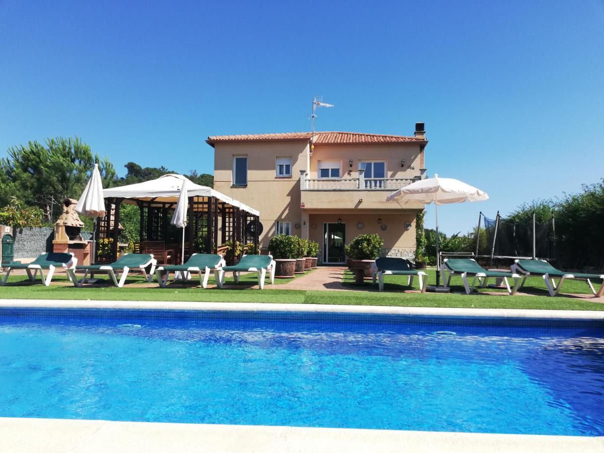 Holiday Home Cardona Лорет де Мар Екстериор снимка
